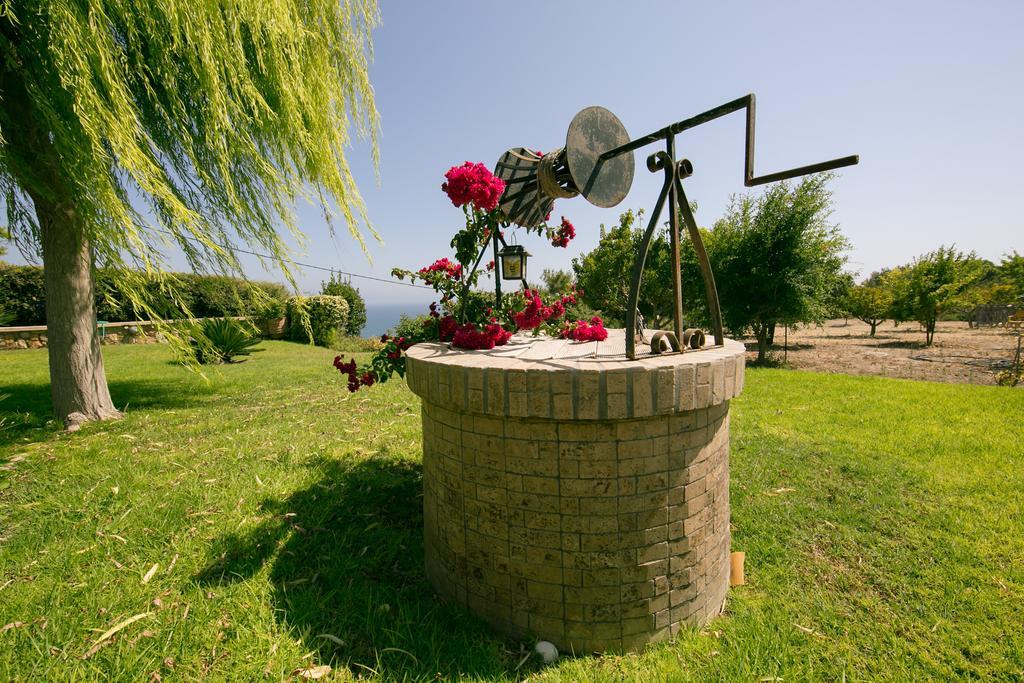 Villa Russelia Καλαβάρδα Εξωτερικό φωτογραφία