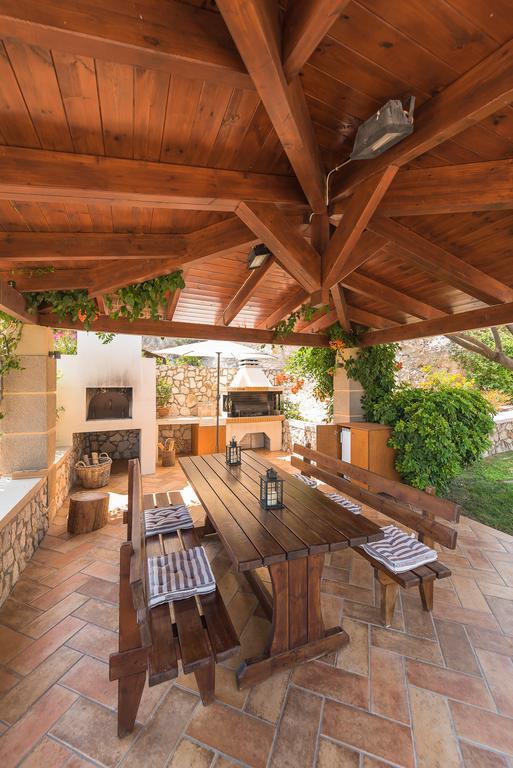 Villa Russelia Καλαβάρδα Εξωτερικό φωτογραφία